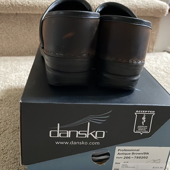 Dansko Clogs - Picture 6 of 6